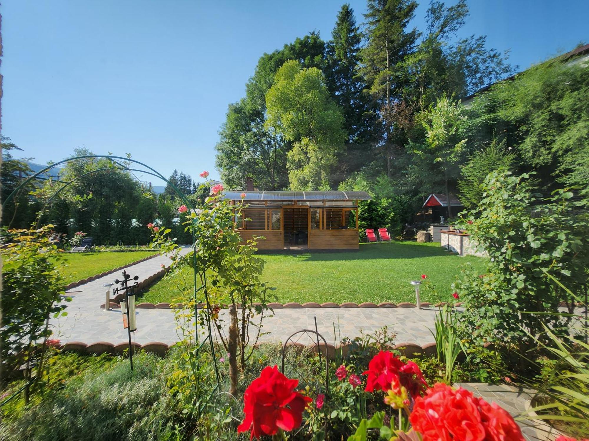 Casa Turta Dulce Hotel Buşteni Екстериор снимка